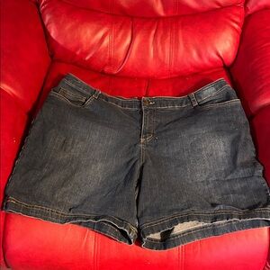 Croft & Barrow Women's Dark Blue Jean Shorts